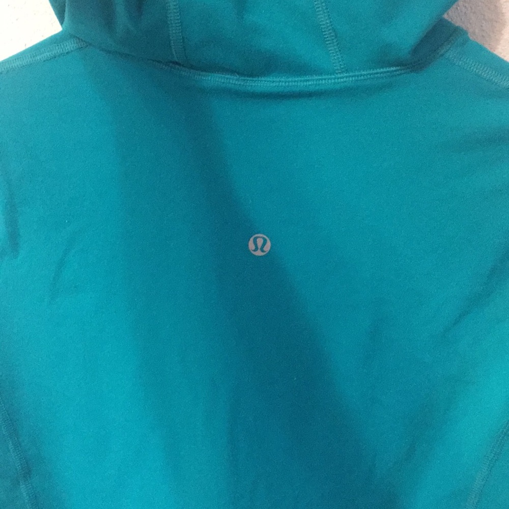Lululemon Jacket - Picture 5 of 6